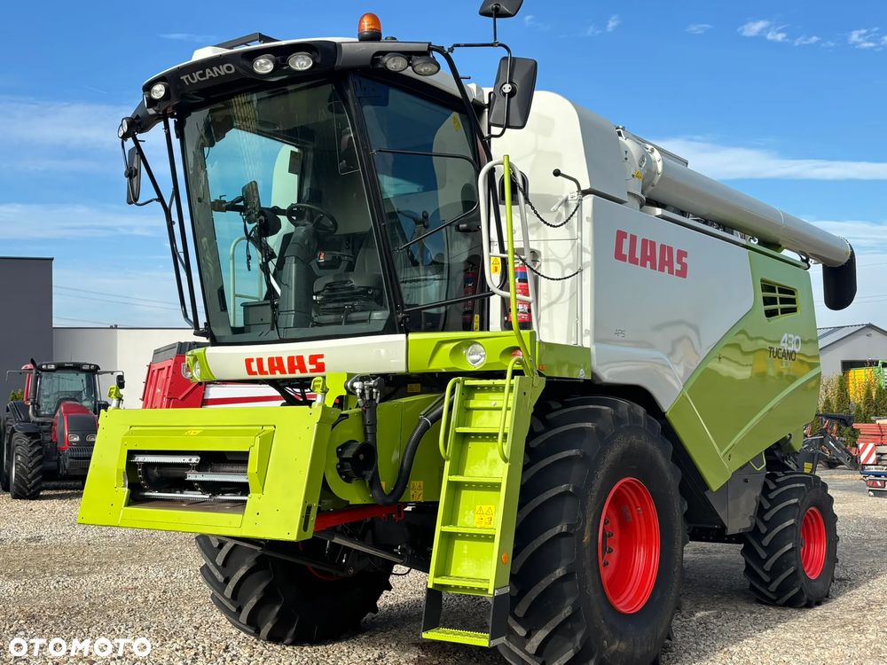 Claas Tucano 430 - 26