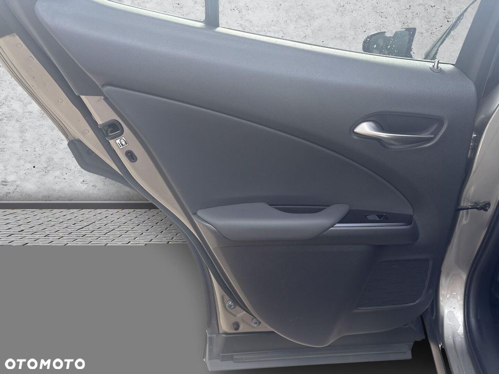 Lexus UX 200 GPF F Impression 2WD - 10