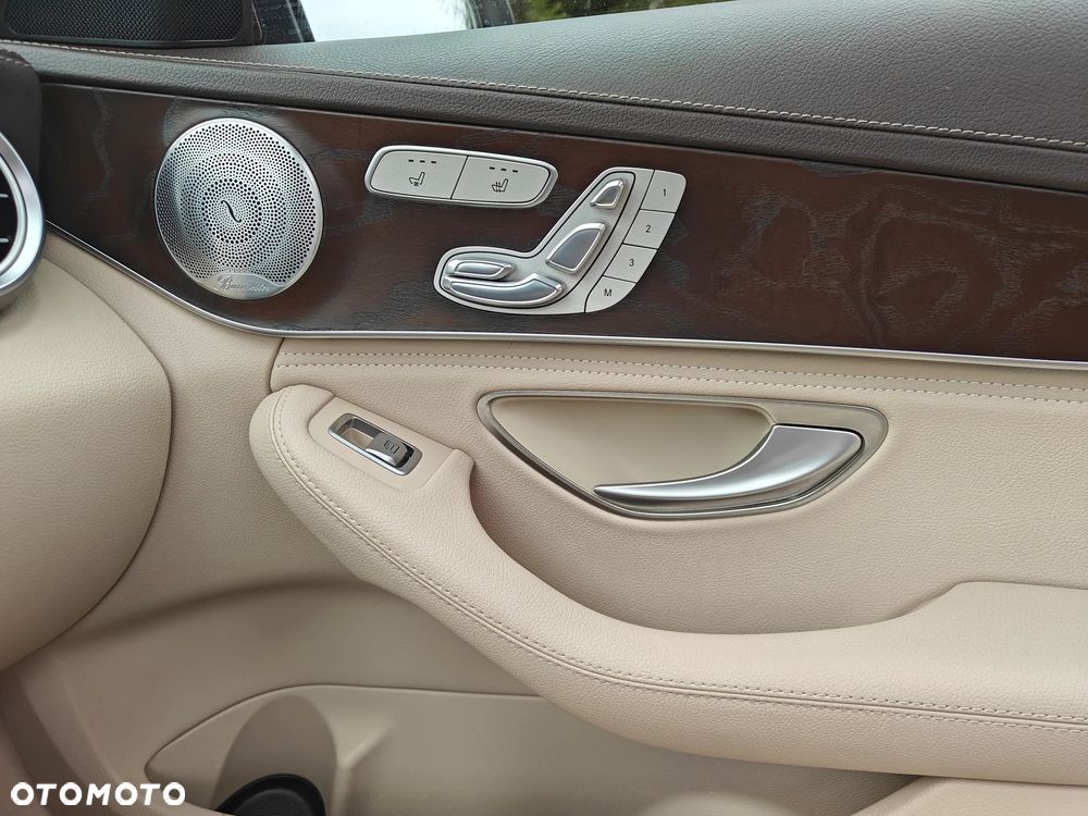 Mercedes-Benz Klasa C - 33