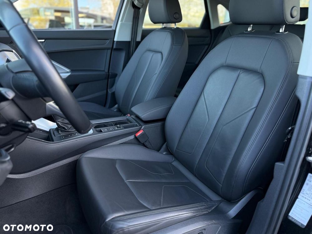 Audi Q3 Sportback - 21