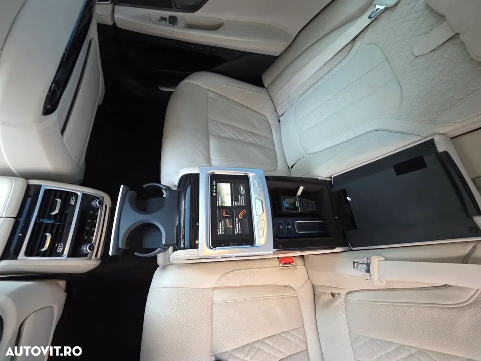 BMW Seria 7 745e AT PHEV - 8