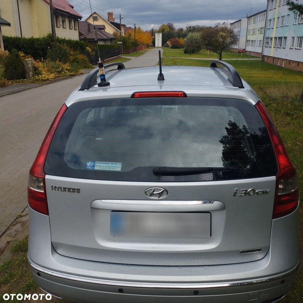 Hyundai i30 1.6 CRDi Classic + - 16