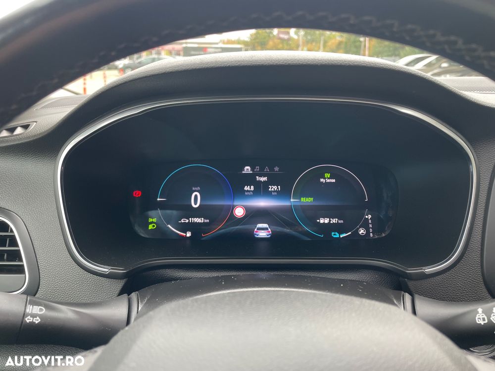 Renault Megane E-TECH Plug-in 160 INTENS - 31