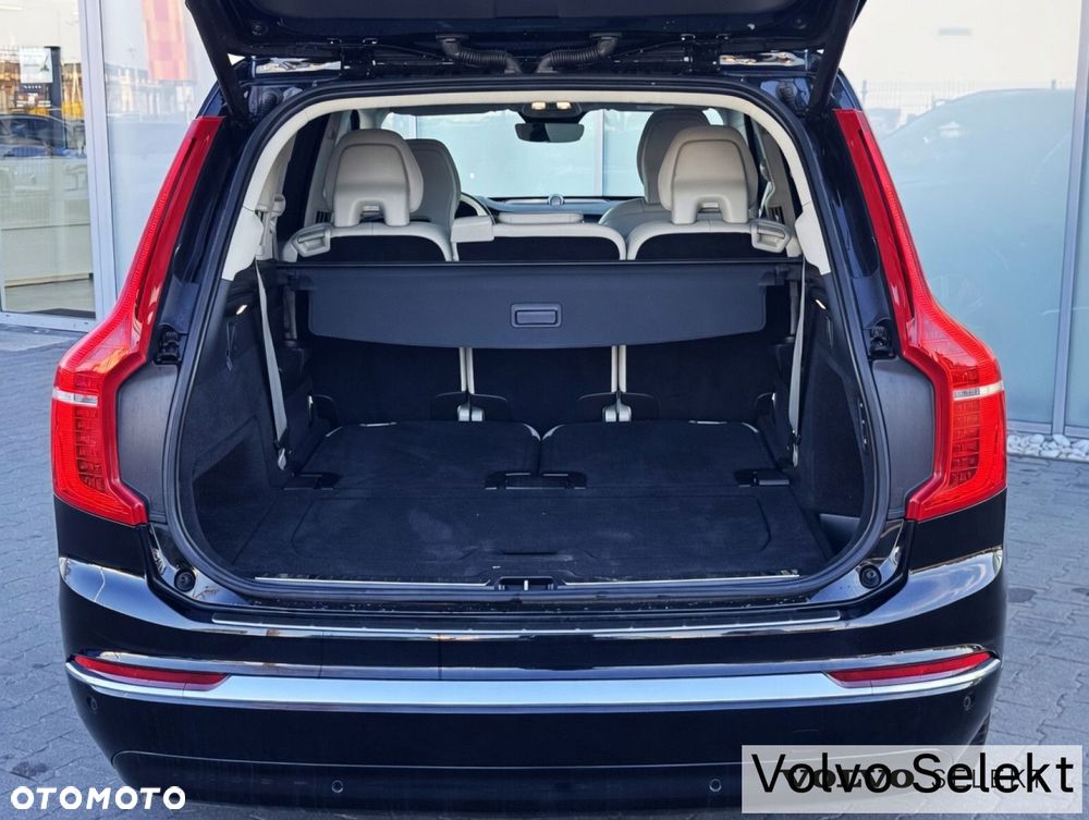 Volvo XC 90 - 32