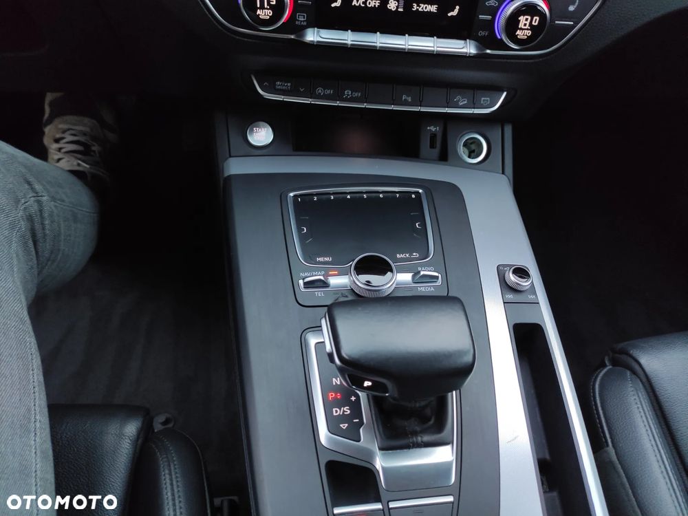 Audi Q5 2.0 TDI quattro S tronic design - 26