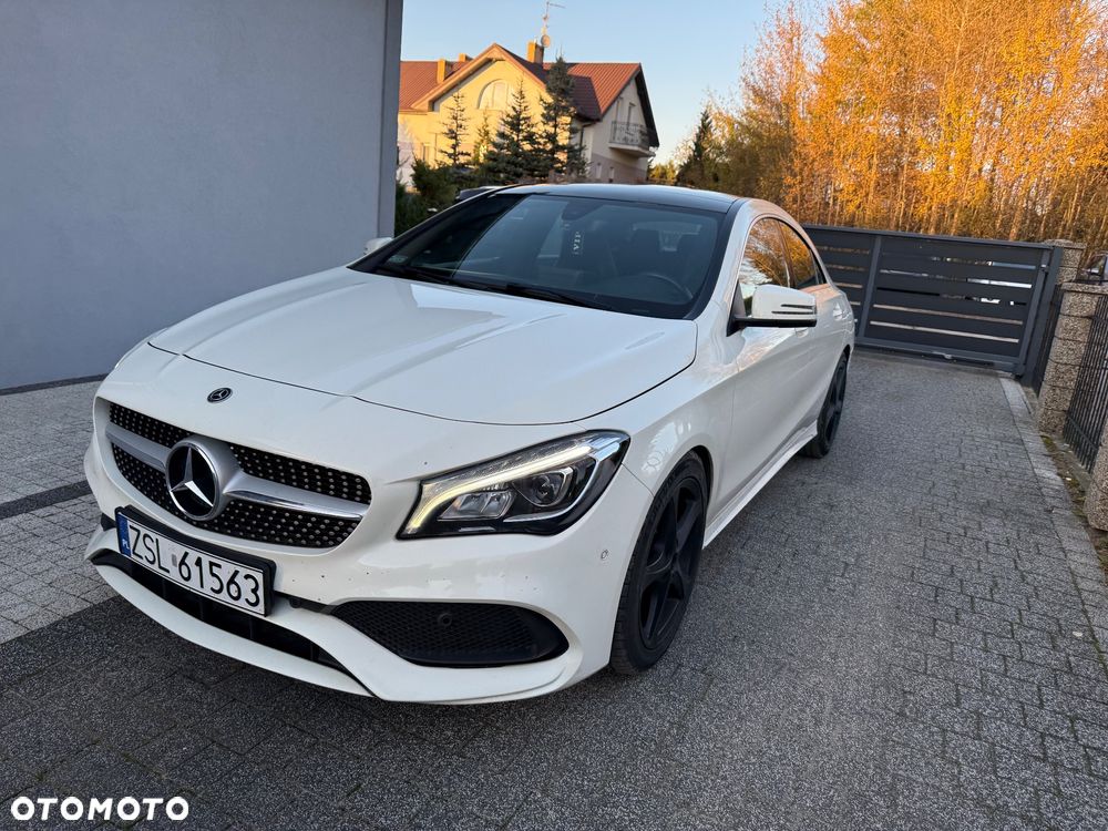 Mercedes-Benz CLA 220 4-Matic AMG Line - 2