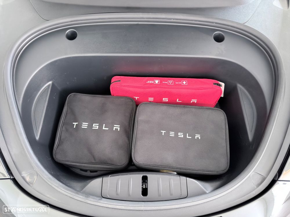 Tesla Model 3 Long Range Tração Integral - 26