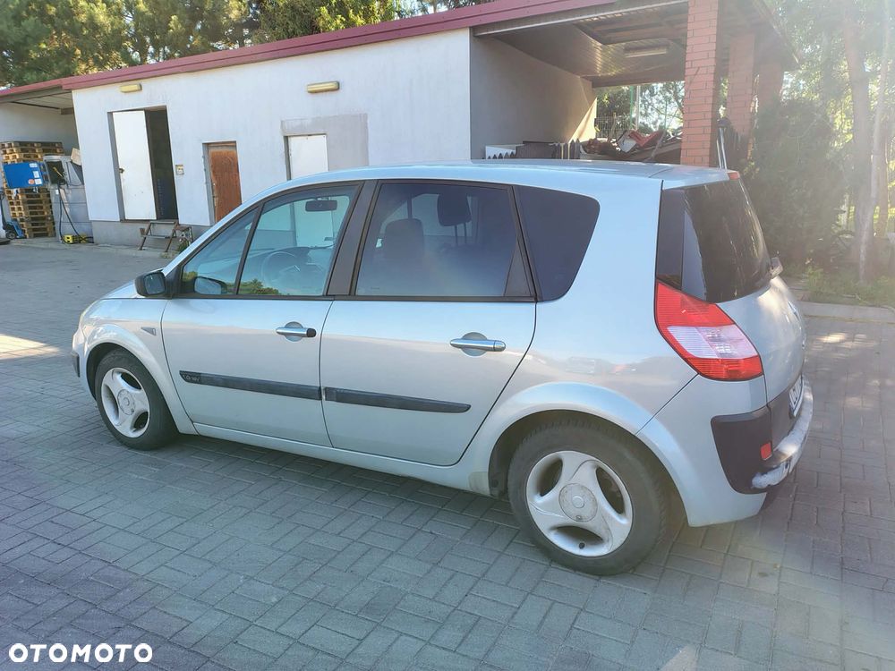 Renault Scenic - 3