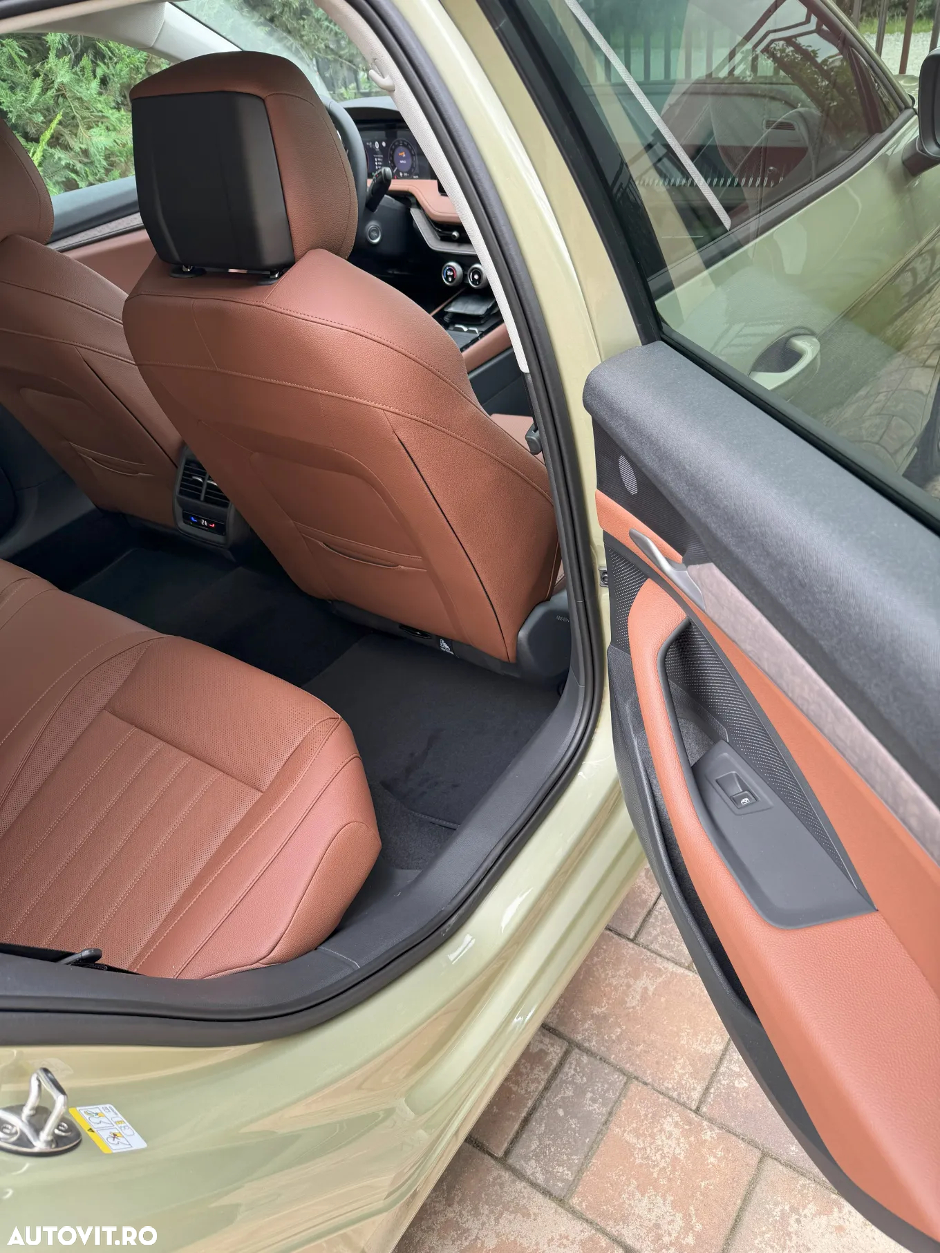 Skoda Octavia 2.0 TDI 150 CP DSG Selection - 25