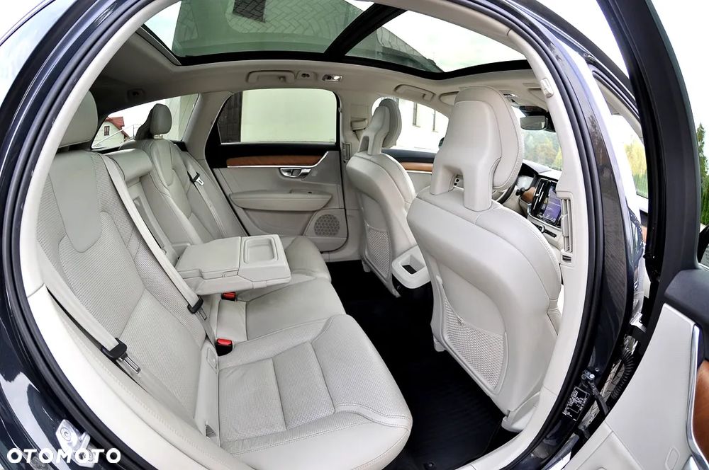 Volvo V90 D4 Geartronic Inscription - 25