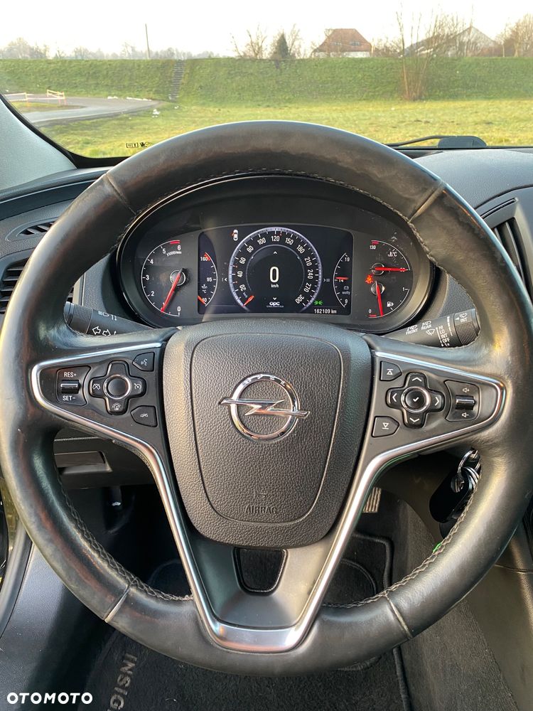 Opel Insignia - 13
