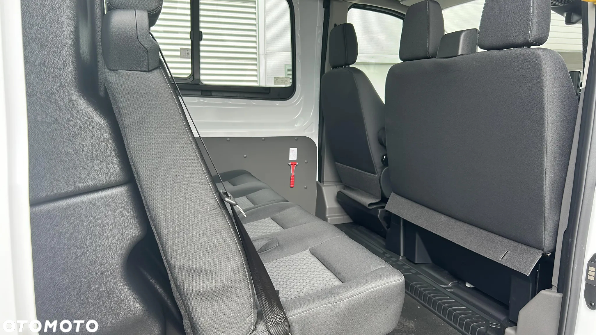 Ford Transit - 28