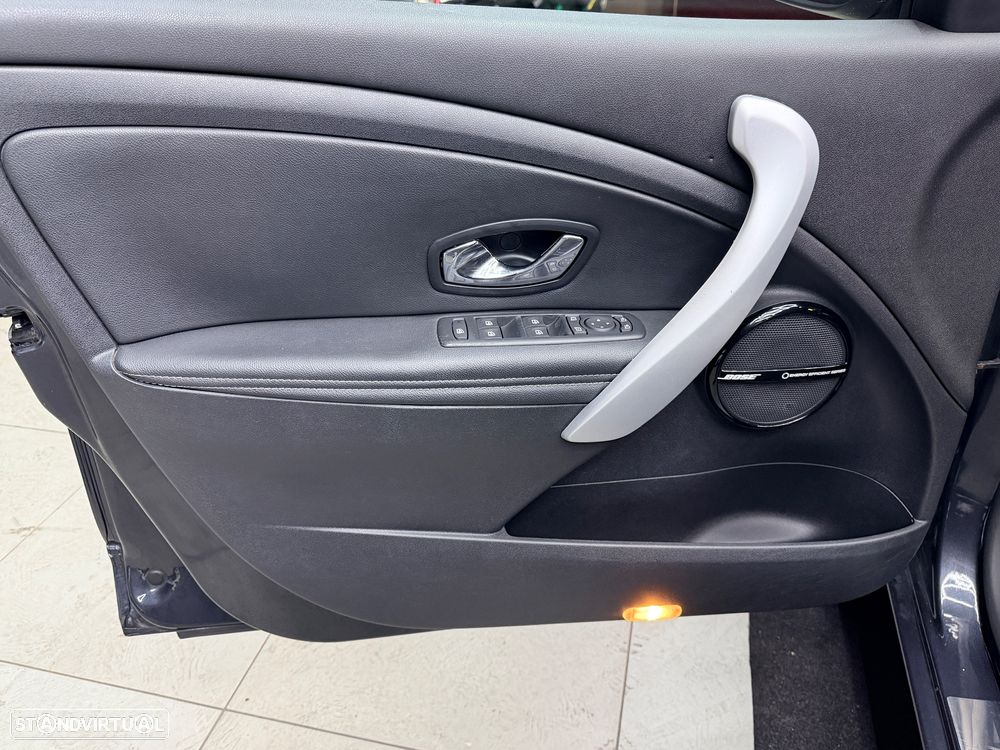 Renault Mégane Sport Tourer 1.5 dCi Bose Edition SS - 16