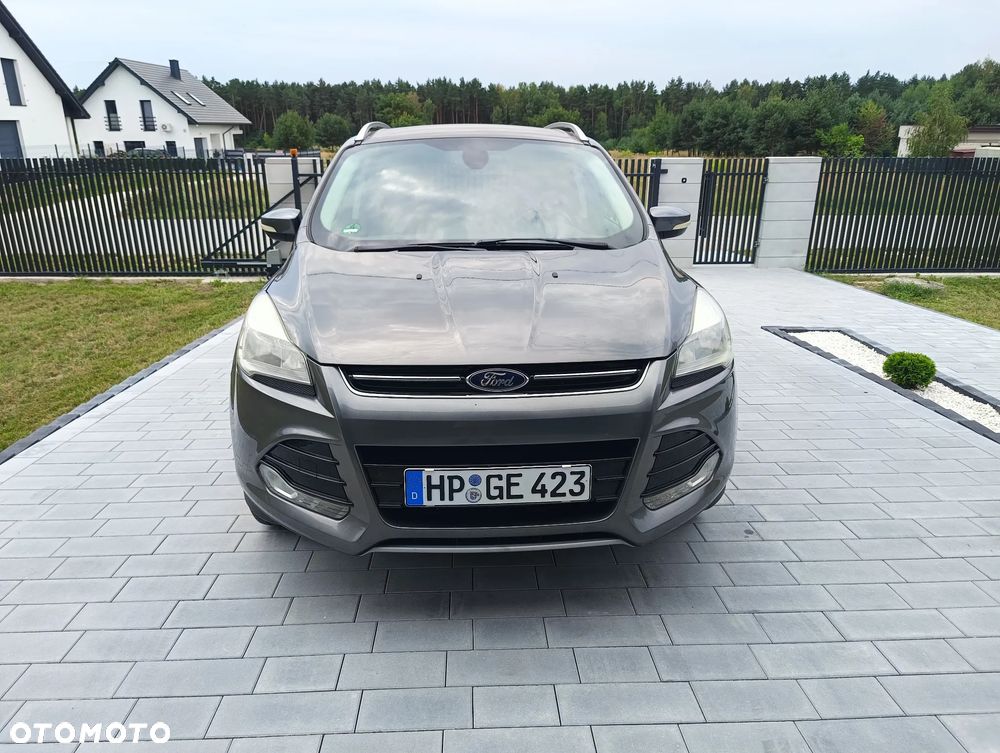 Ford Kuga 2.0 TDCi 2x4 Trend - 4