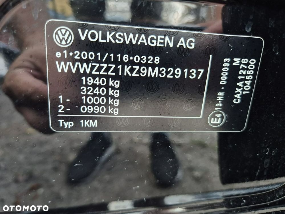 Volkswagen Golf - 27