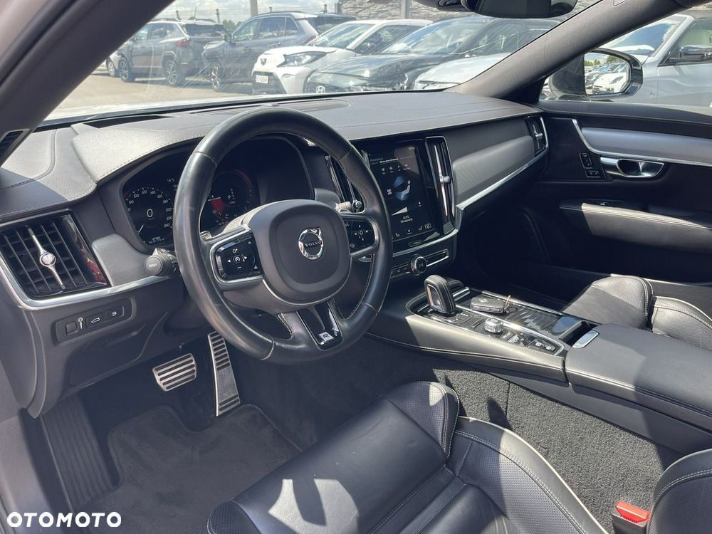 Volvo S90 T8 AWD Plug-In Hybrid R-Design - 11