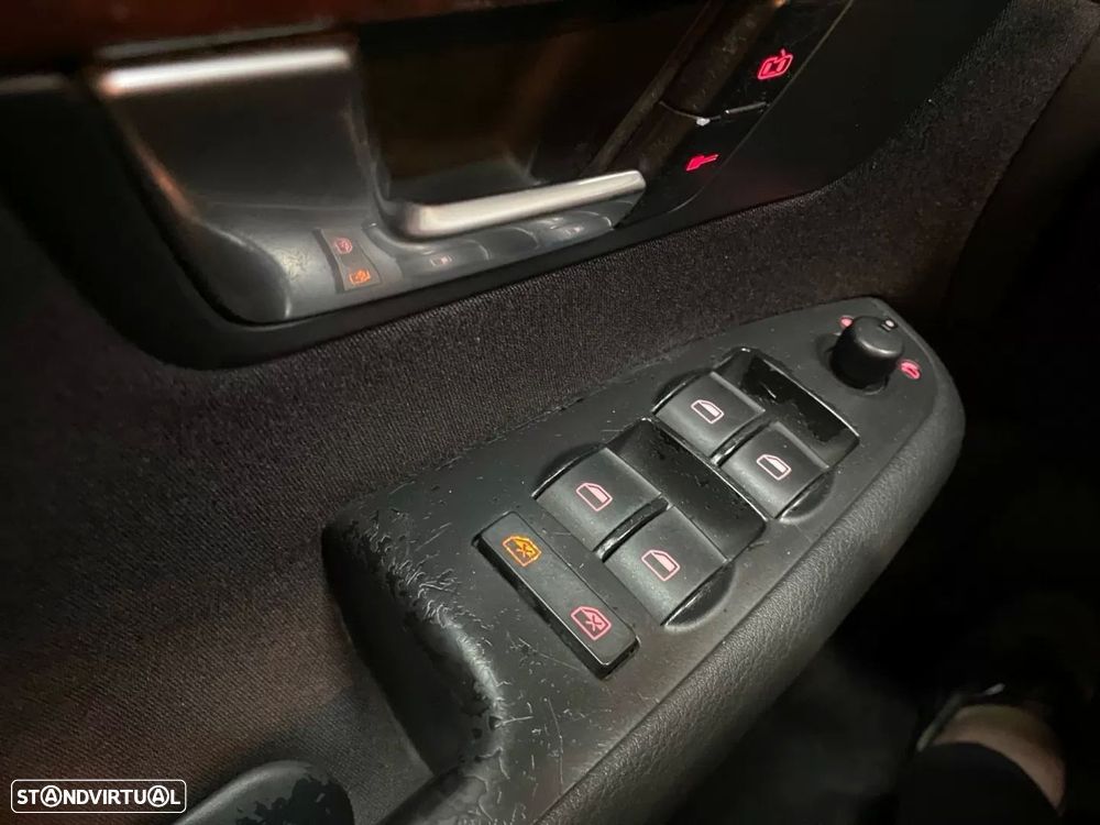 Audi A4 Avant 1.9 TDI m6 - 17