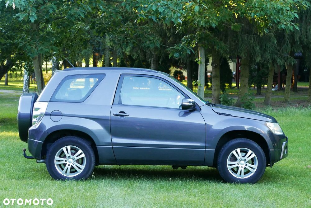 Suzuki Grand Vitara 2.4 Premium - 4