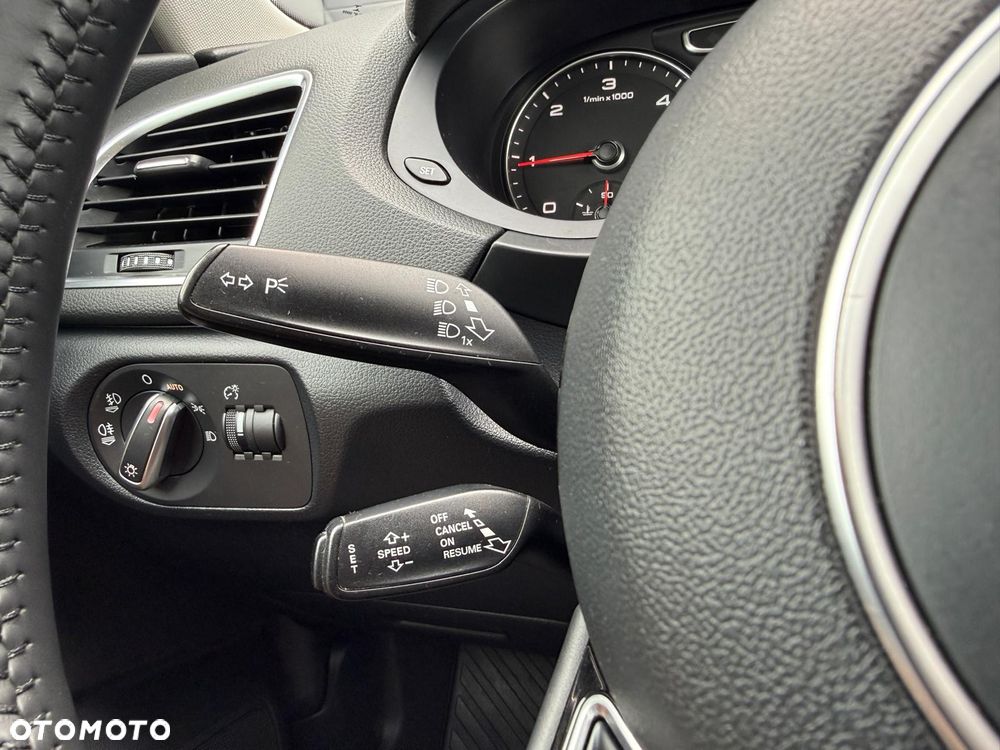 Audi Q3 2.0 TDI Quattro S tronic - 32