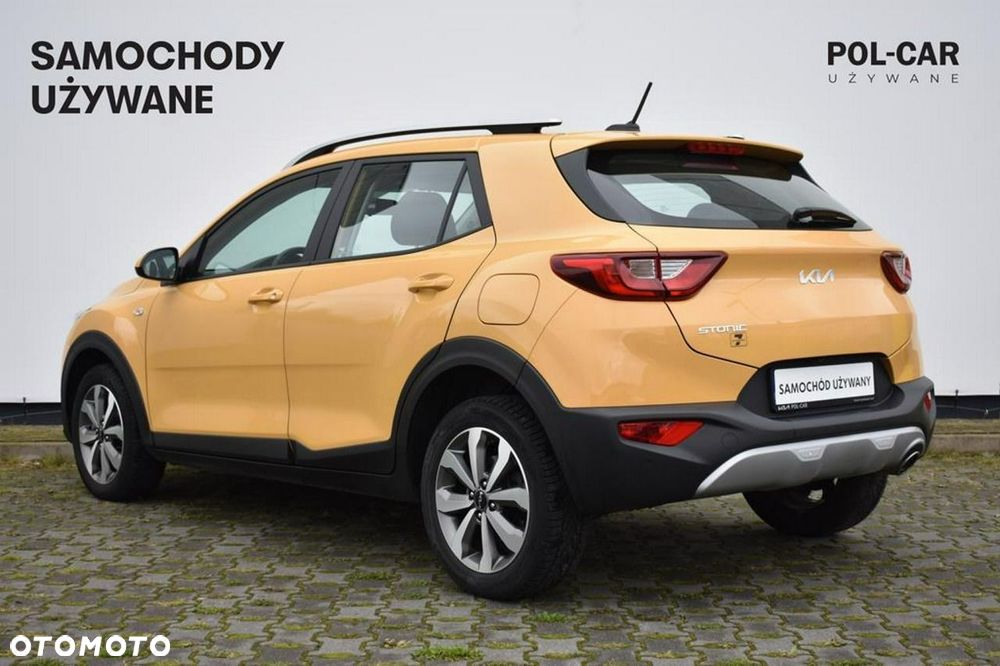 Kia Stonic - 10