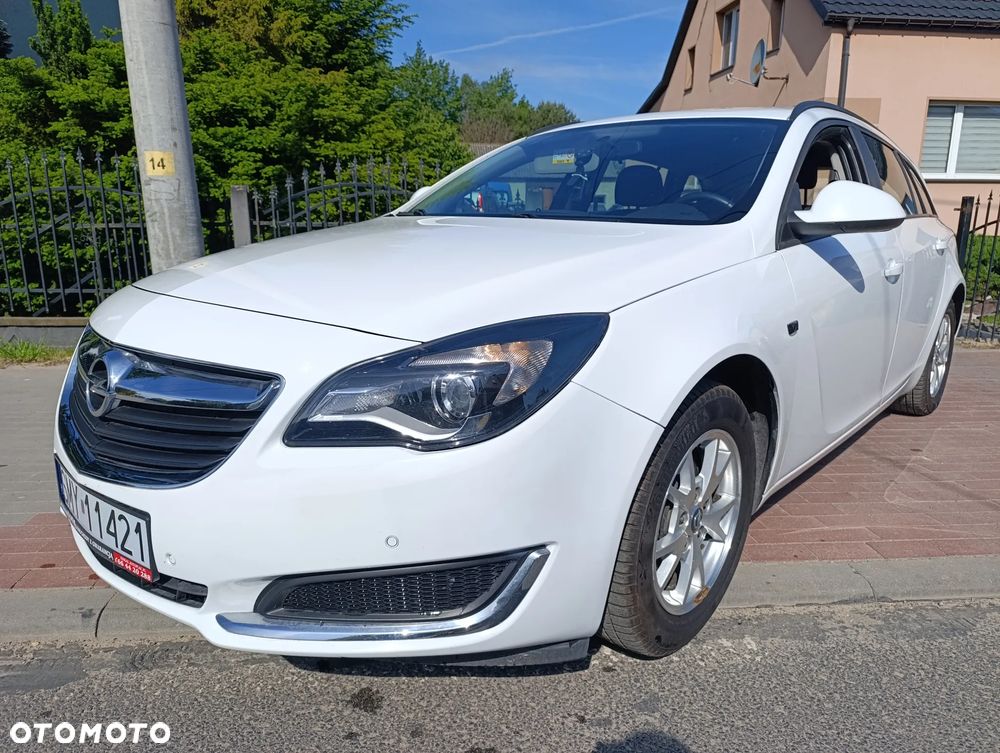 Opel Insignia - 36