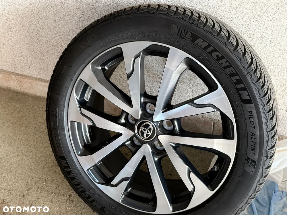 Toyota Corolla Cross 2.0 Hybrid Style AWD - 8