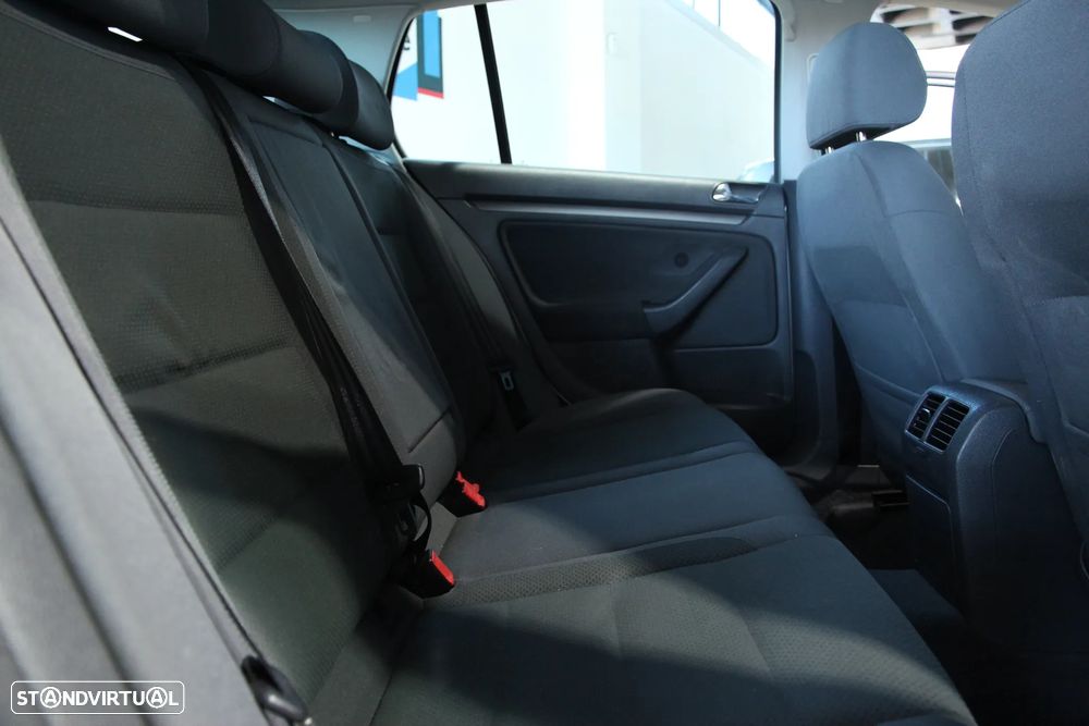 VW Golf 1.4i Confortline AC - 14