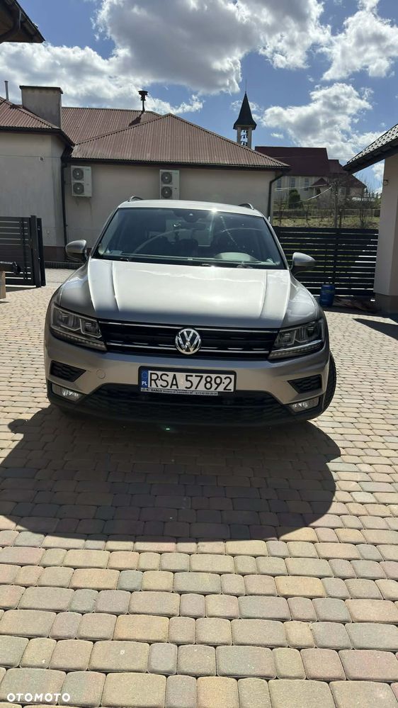 Volkswagen Tiguan - 9