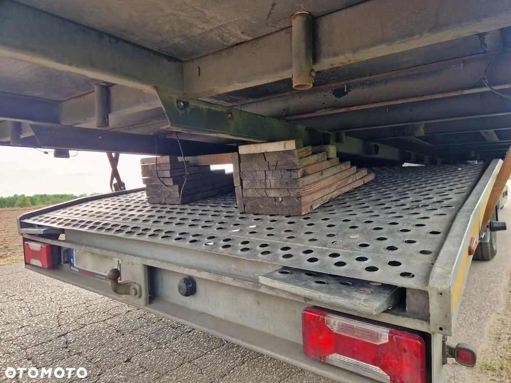 Kontener Zabudowa IVECO Plandeka Winda 6.16x2.47x2.56 - 18