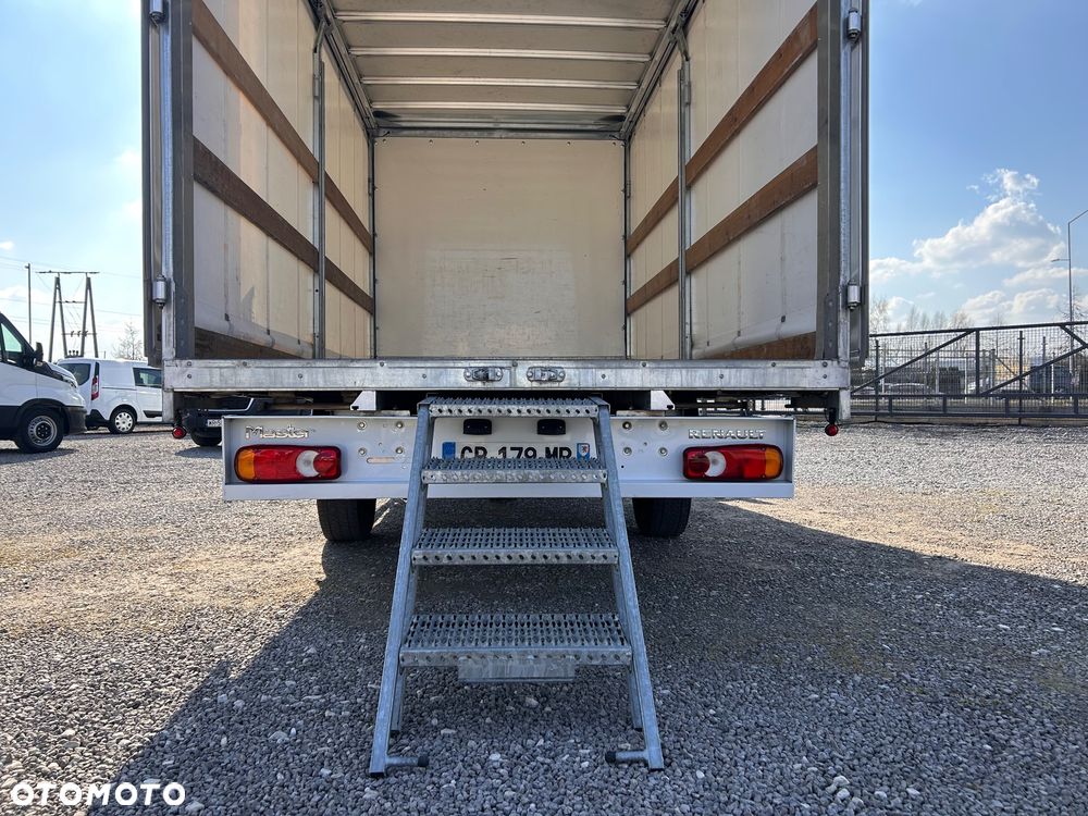 Renault Master - 17