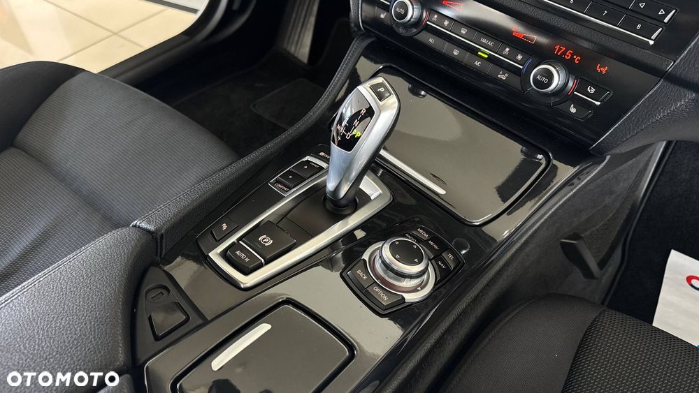 BMW Seria 5 - 38