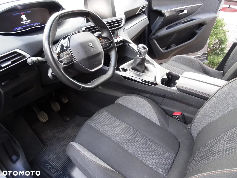 Peugeot 3008 1.5 BlueHDi Active S&S - 18