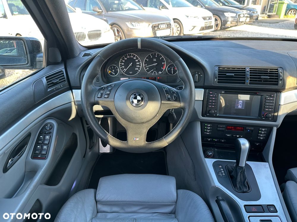 BMW Seria 5 525i - 21
