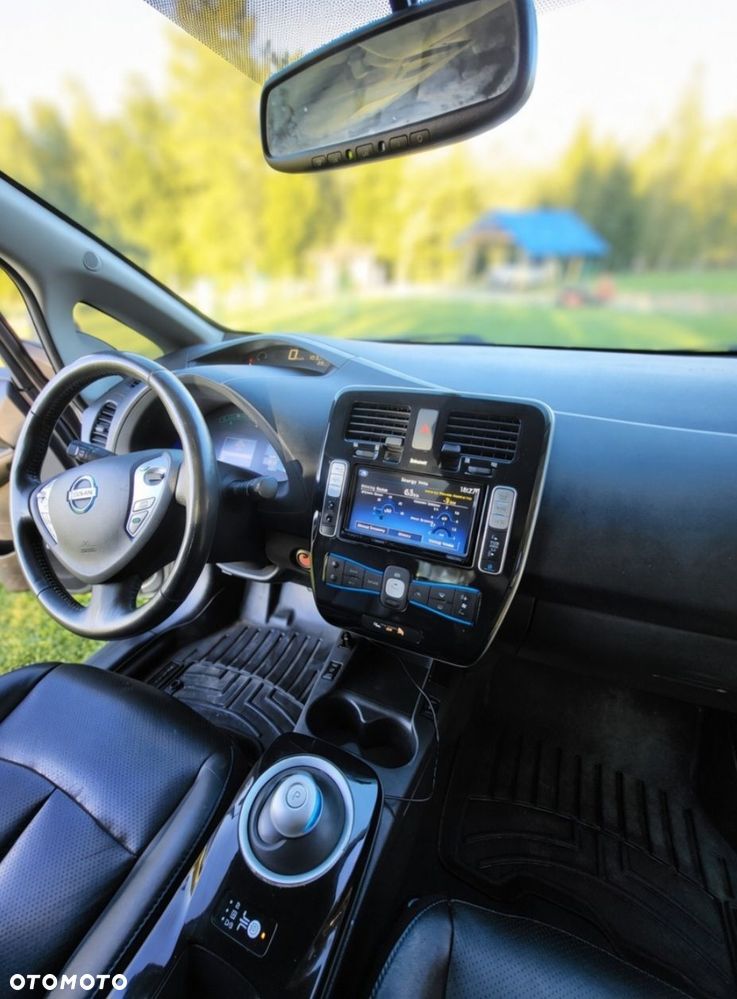 Nissan Leaf - 6