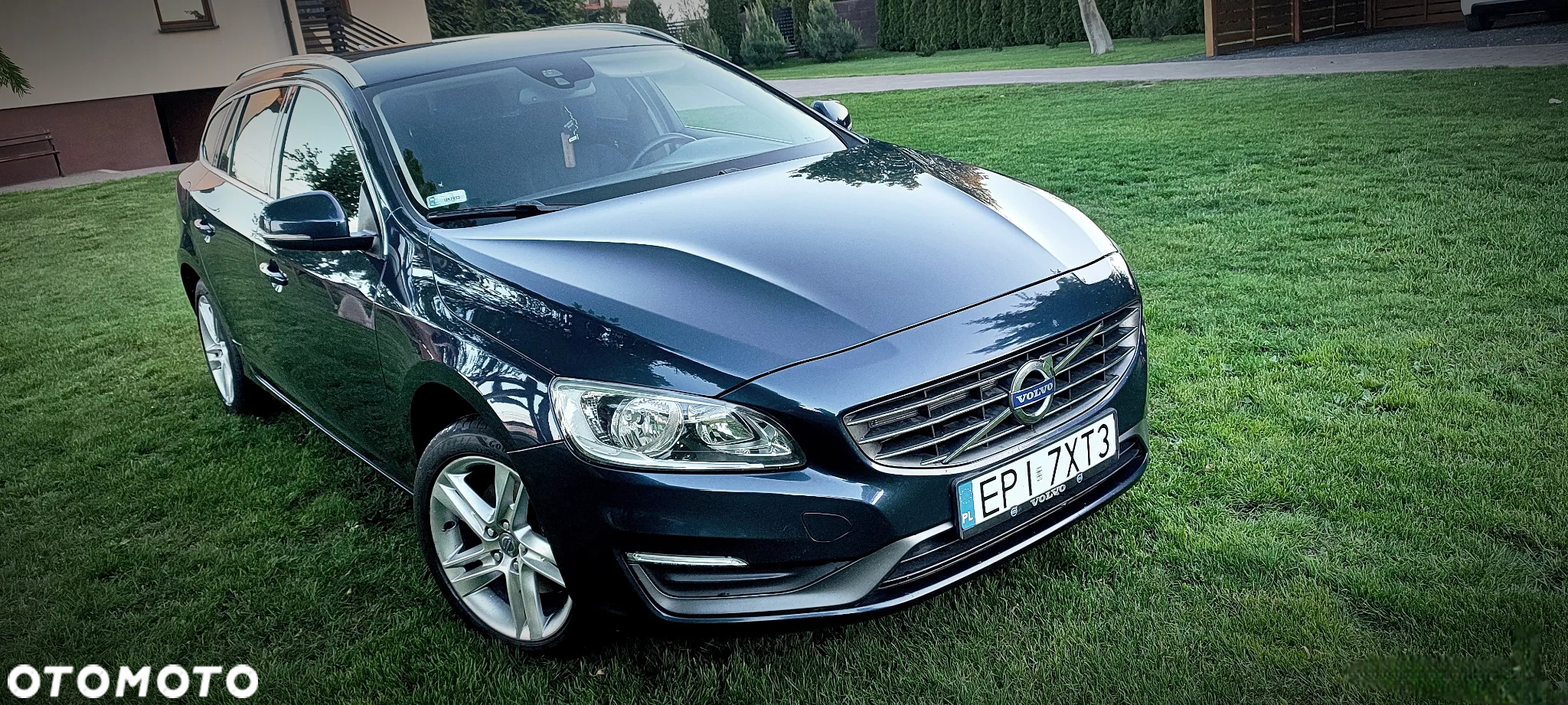Volvo V60 D2 Momentum - 13