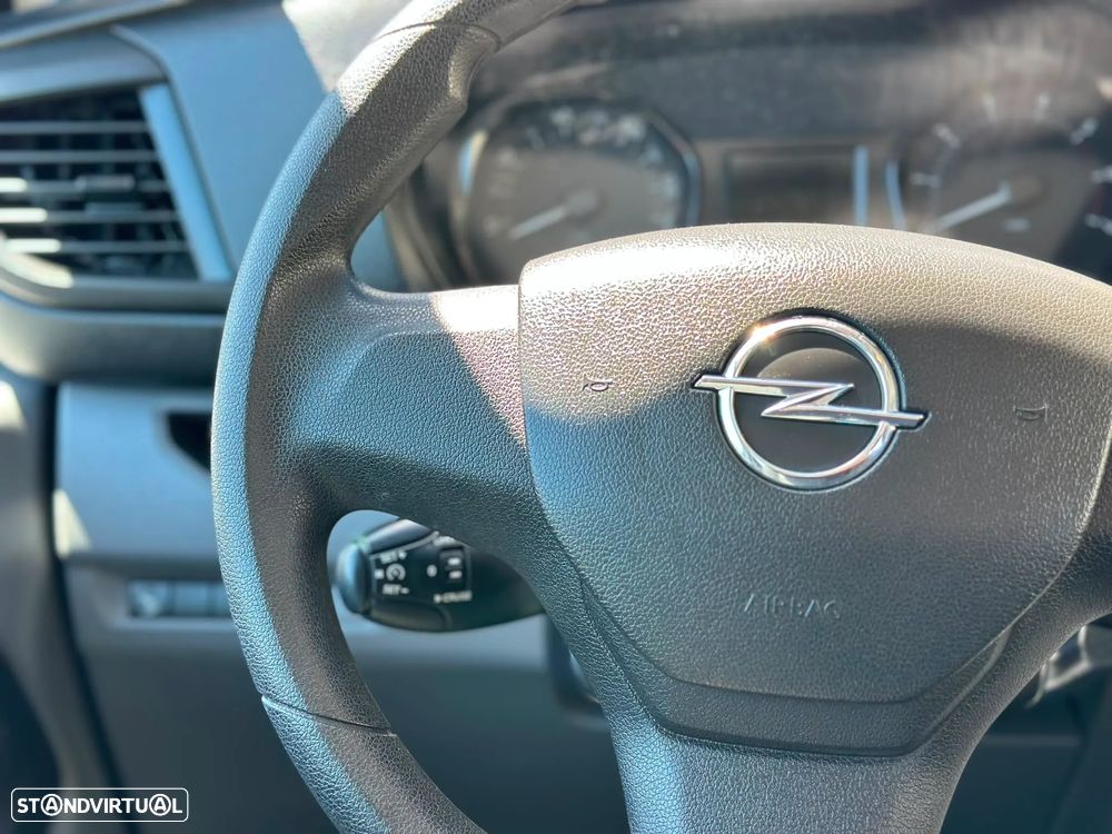 Opel Vivaro 1.5 CDTi L3H1 Essentia - 24