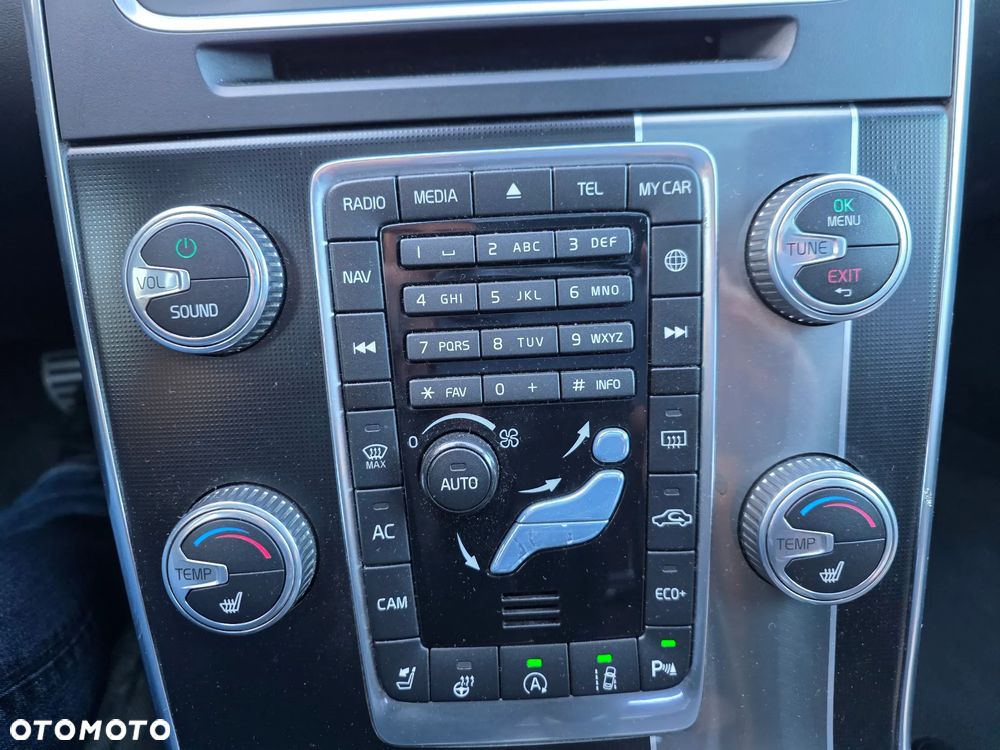 Volvo S60 T6 AWD Geartronic RDesign - 22