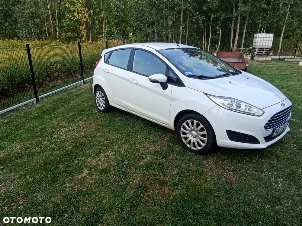 Ford Fiesta - 2