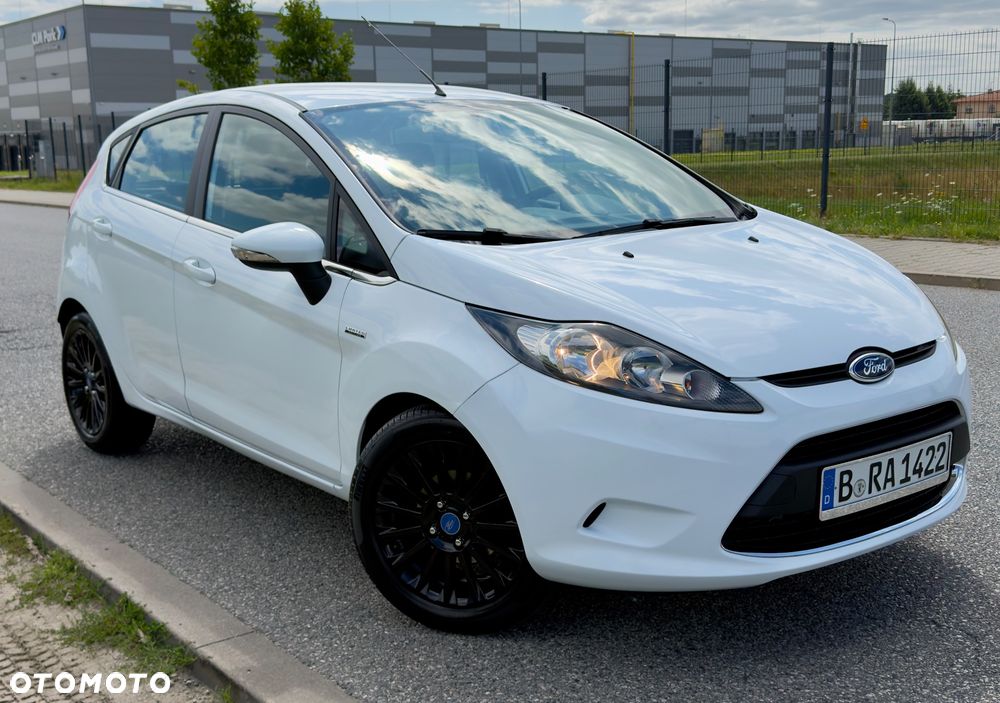 Ford Fiesta 1.5 TDCi Celebration - 6