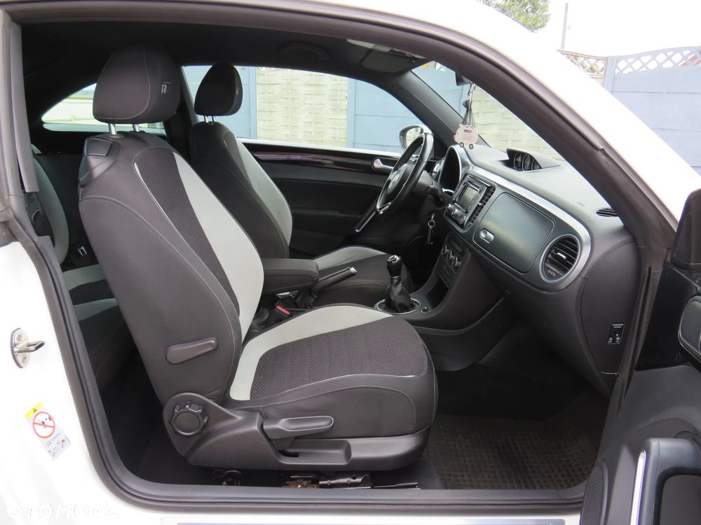 Volkswagen Beetle 2.0 TDI - 32