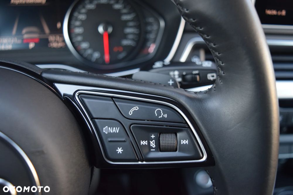 Audi A4 Avant 2.0 TDI Quattro Sport S tronic - 22