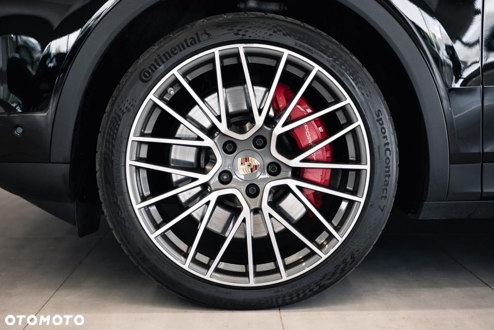 Porsche Cayenne S - 36