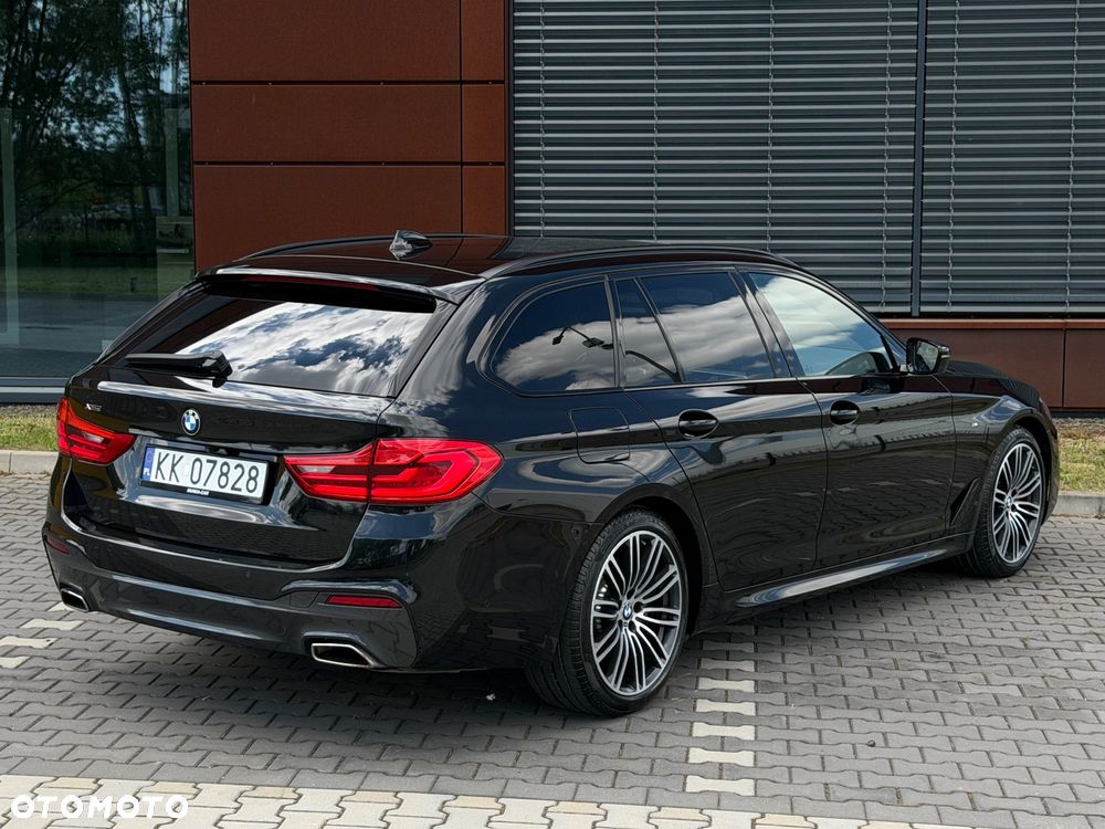 BMW Seria 5 520d xDrive M Sport sport - 10