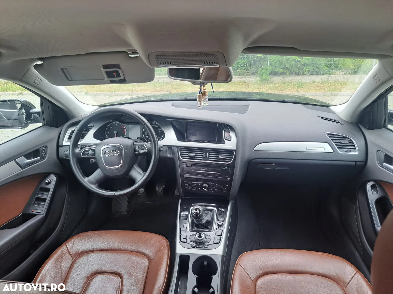 Audi A4 2.0 TDI Quattro Avant - 9