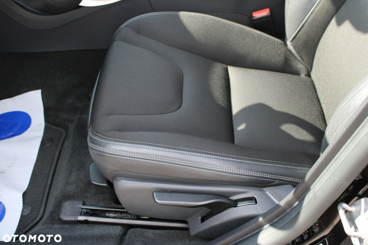 Volvo V60 Cross Country D4 Drive-E Momentum - 22