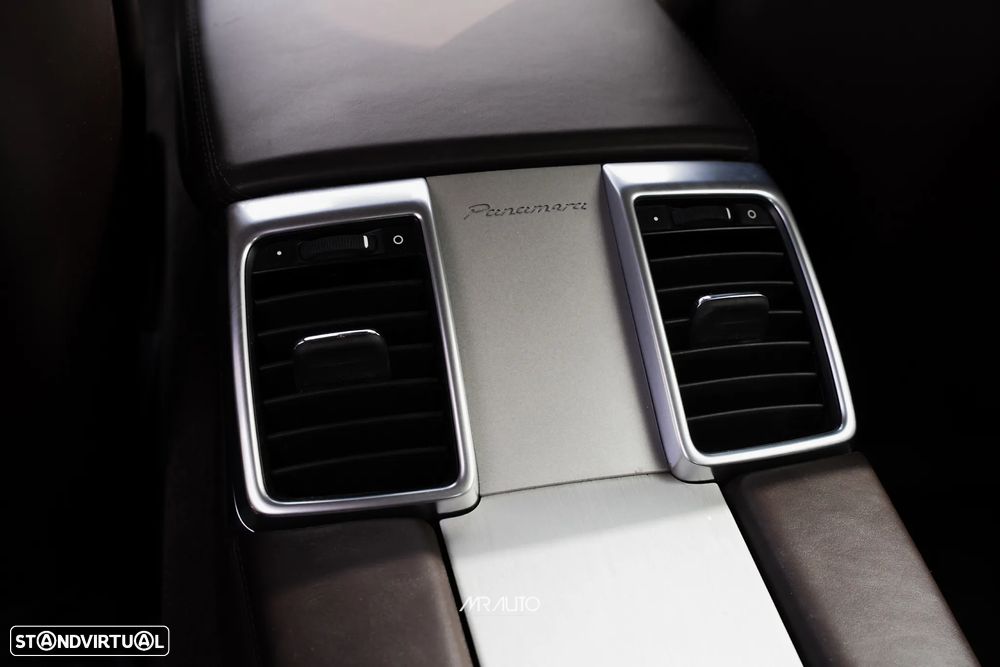 Porsche Panamera Standard - 11