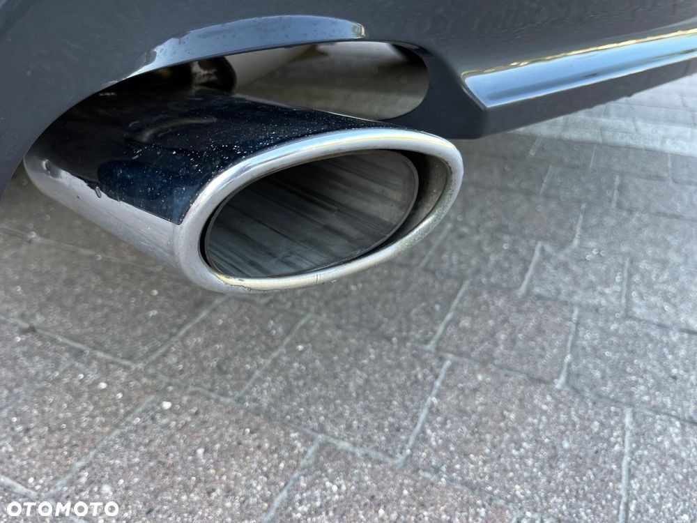BMW Seria 3 320d DPF Blue Performance Edition Fleet Sport - 40
