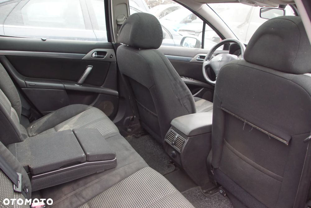 Auto na części - Peugeot 407 SW 2.0 HDI 136 KM RHR 4HP20 EZW 2005R Silnik Skrzynia Drzwi Maska Błotnik Klapa Zderzak Lampa Lusterko Klamka Szyba Panorama Deska Kokpit Sterownik Moduł Czujnik Licznik Wyświetlacz Panel Kierownica - 15