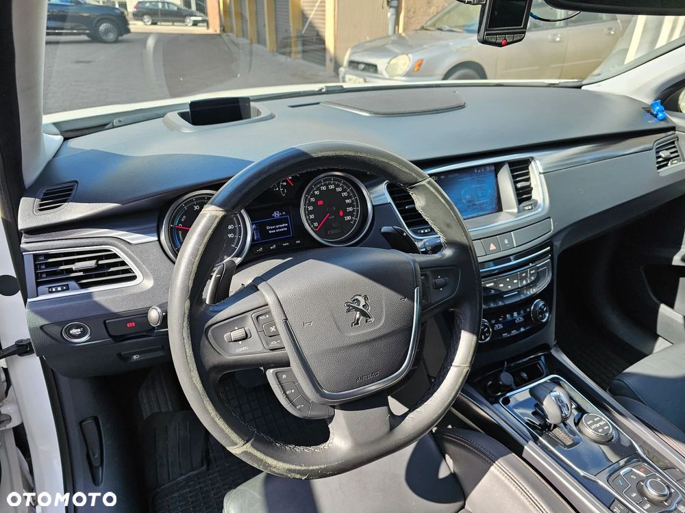 Peugeot 508 RXH Hybrid4 - 6