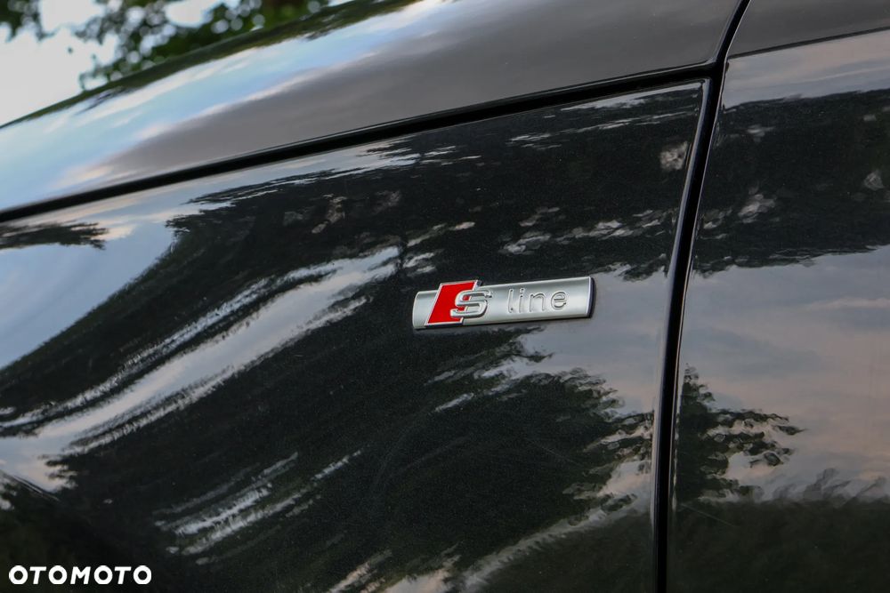 Audi A1 3-drzwiowe 1.6 TDI S line edition - 7